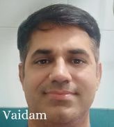 Dr. Prakash L Tejwani